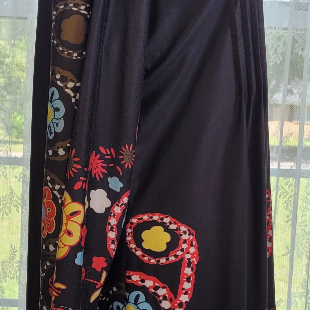 Tunic black with Bright Flowers xl - Picture 6 of 8